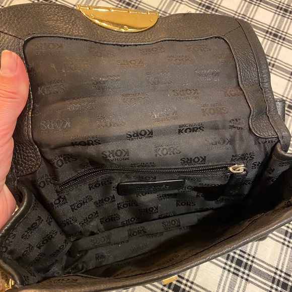 Michael Kors leather crossbody purse - Picture 7 of 8